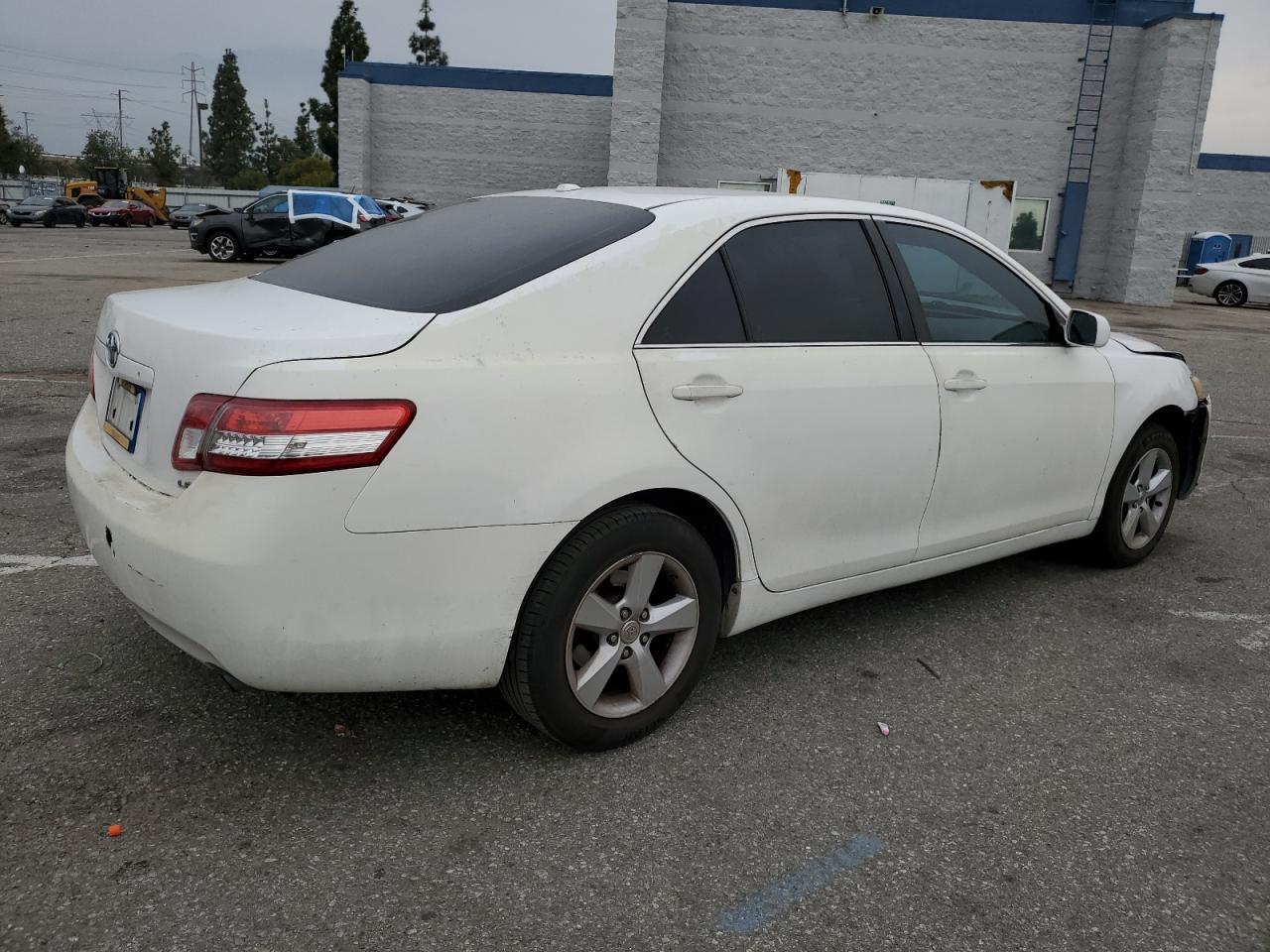 2011 Toyota Camry VIN 4T1BF3EK7BU645867 Copart auction photo, front end / undercarriage damage thumbnail 3