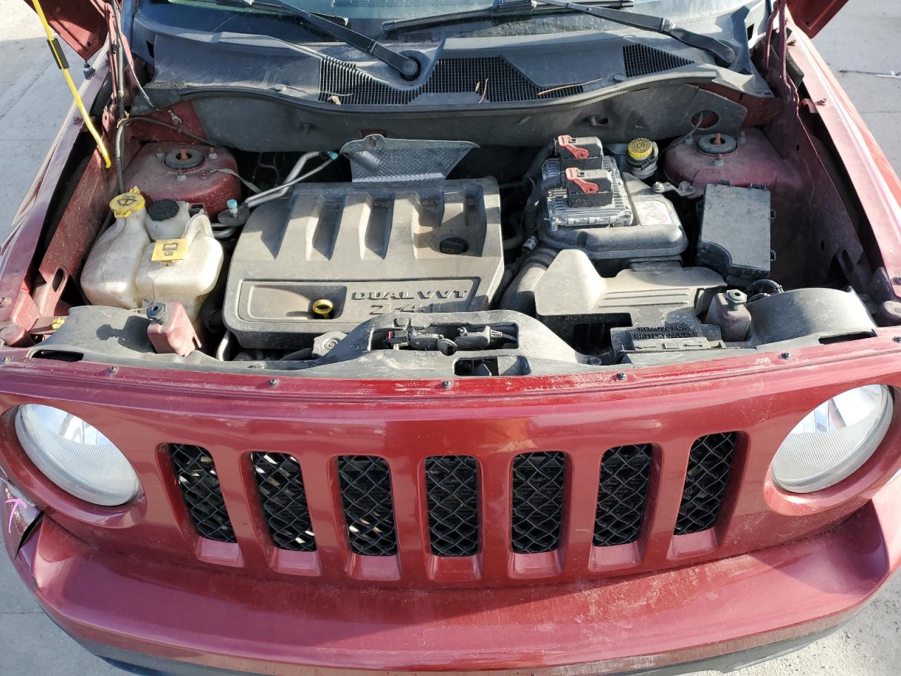 2014 Jeep Liberty (Patriot) VIN 1C4NJRFB7ED562106 Copart auction photo, front end / hail damage thumbnail 12