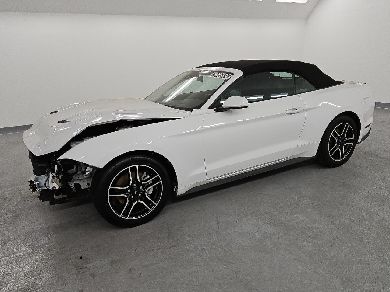 2022 Ford Mustang VIN 1FATP8UH2N5116680