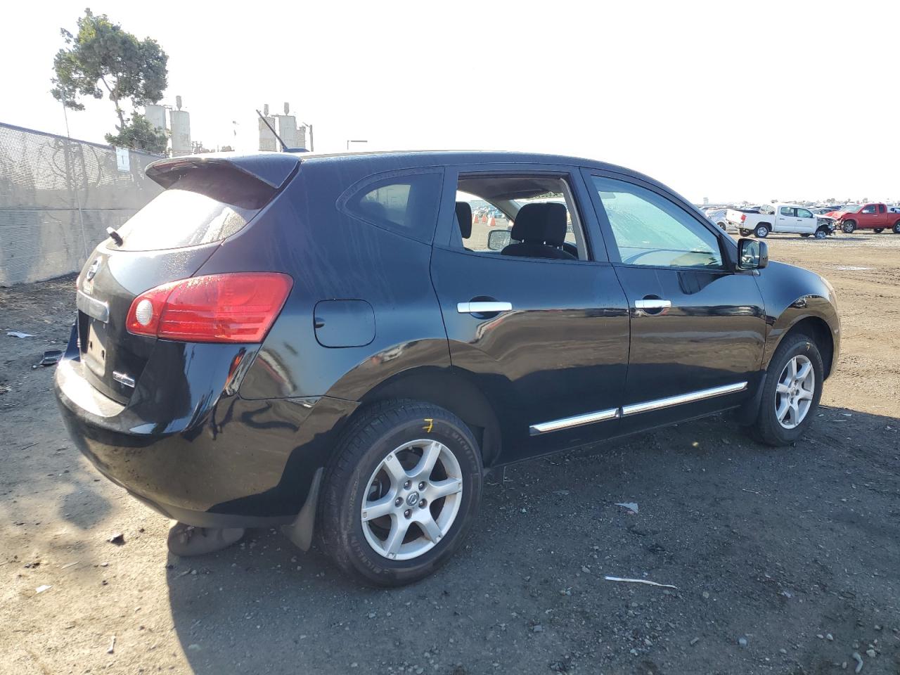 2013 Nissan Rogue VIN JN8AS5MT3DW031198 Copart auction photo, rear end / minor dent/scratches damage thumbnail 3