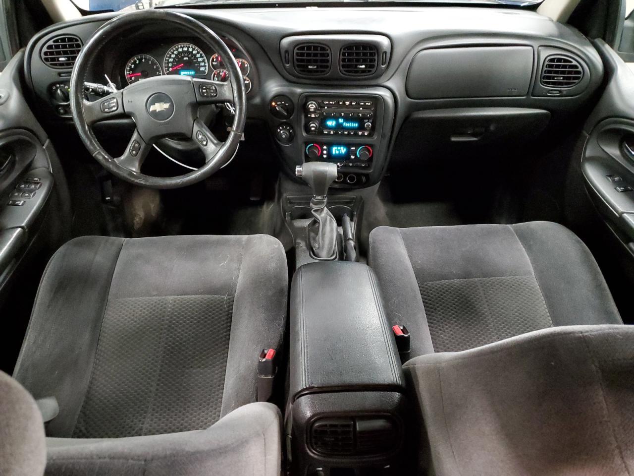 2007 Chevrolet TrailBlazer VIN 1GNDT13S672193790 Copart auction photo, front end / side damage thumbnail 8