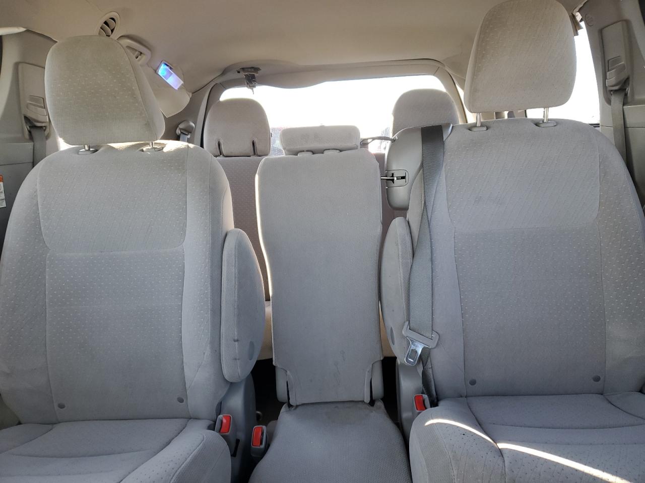 2020 Toyota Sienna VIN 5TDKZ3DCXLS065539 Copart auction photo, all over damage thumbnail 10