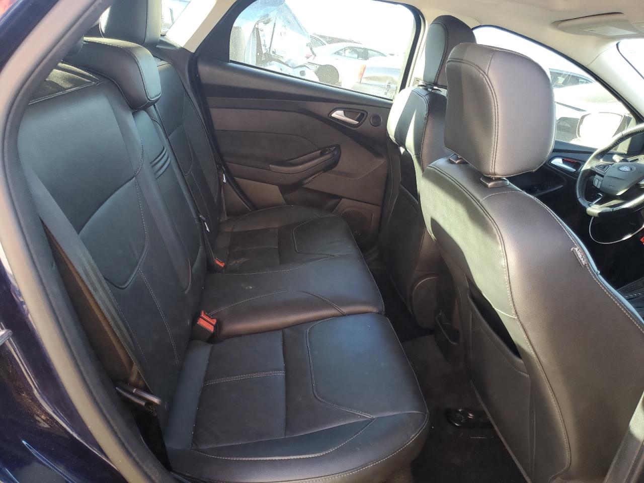 2016 Ford Focus VIN 1FADP3K23GL226822 Copart auction photo, front end damage thumbnail 12