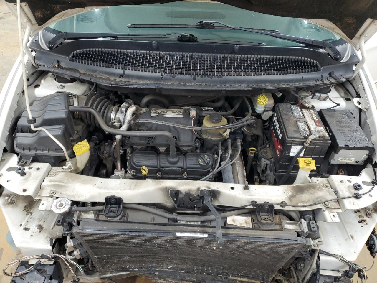 2007 Chrysler Town & Country VIN 2A8GP64L47R171635 Copart auction photo, front end / undercarriage damage thumbnail 13