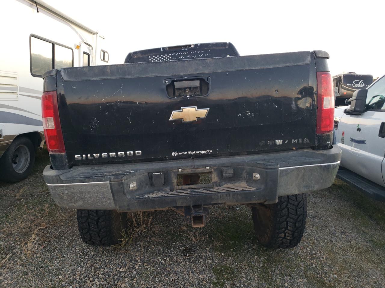 2007 Chevrolet Silverado VIN 1GCHK23K97F549113 Copart auction photo, front end / side damage thumbnail 6