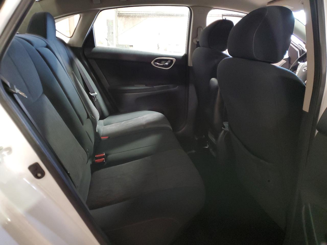 2015 Nissan Sentra VIN 3N1AB7AP4FL665811 Copart auction photo, side / front end damage thumbnail 10
