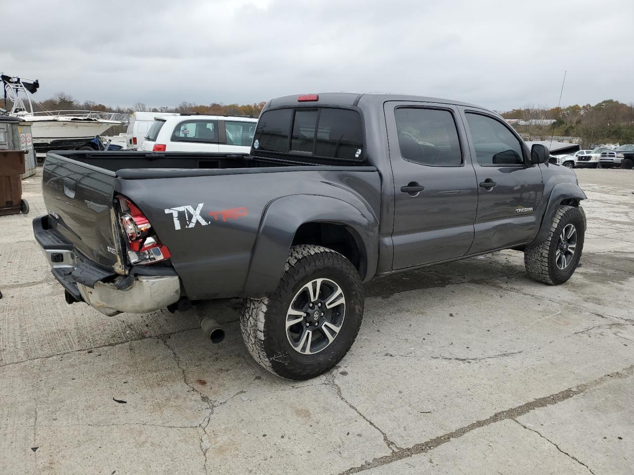 2011 Toyota Tacoma VIN 5TFJU4GN3BX009920 Copart auction photo, front end damage thumbnail 3