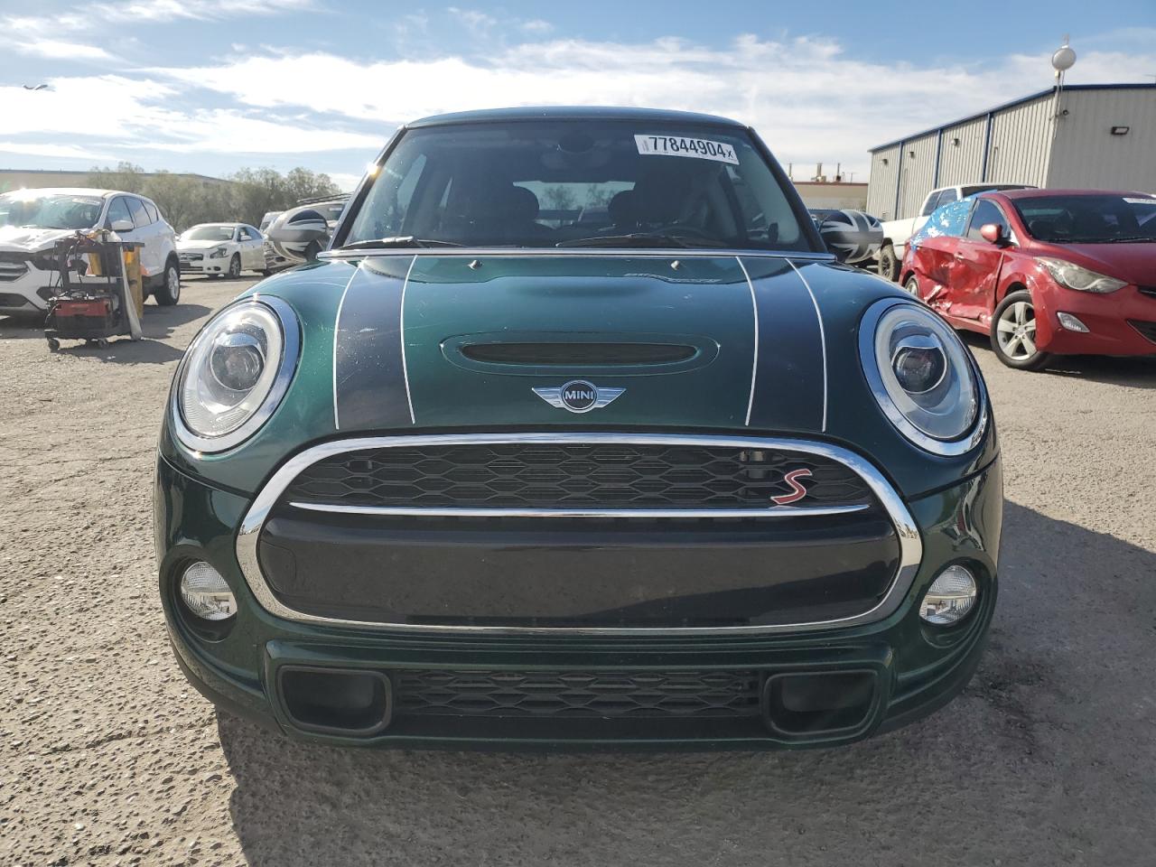 2016 MINI Cooper VIN WMWXP7C57G3B49024 Copart auction photo, side damage thumbnail 5