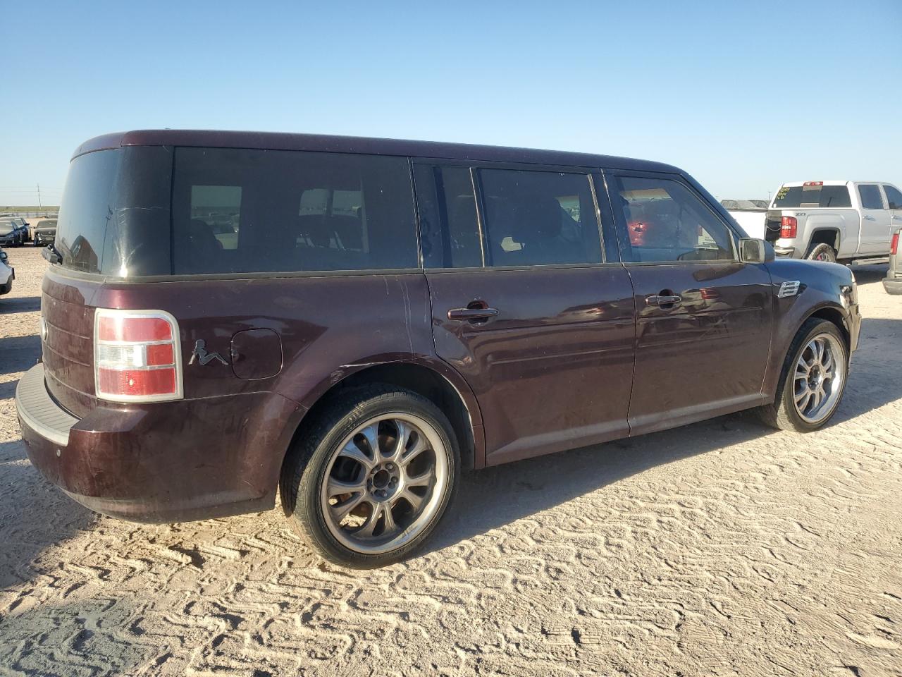 2011 Ford Flex VIN 2FMGK5BC2BBD18194 Copart auction photo, water/flood damage thumbnail 3