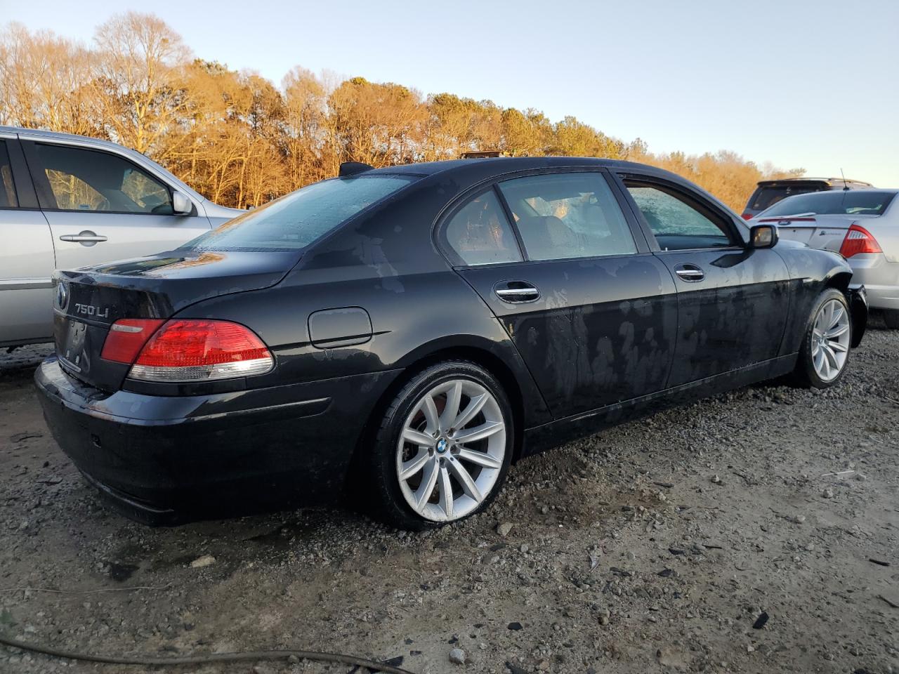 2007 BMW 7er VIN WBAHN83587DT74804 Copart auction photo, all over damage thumbnail 3
