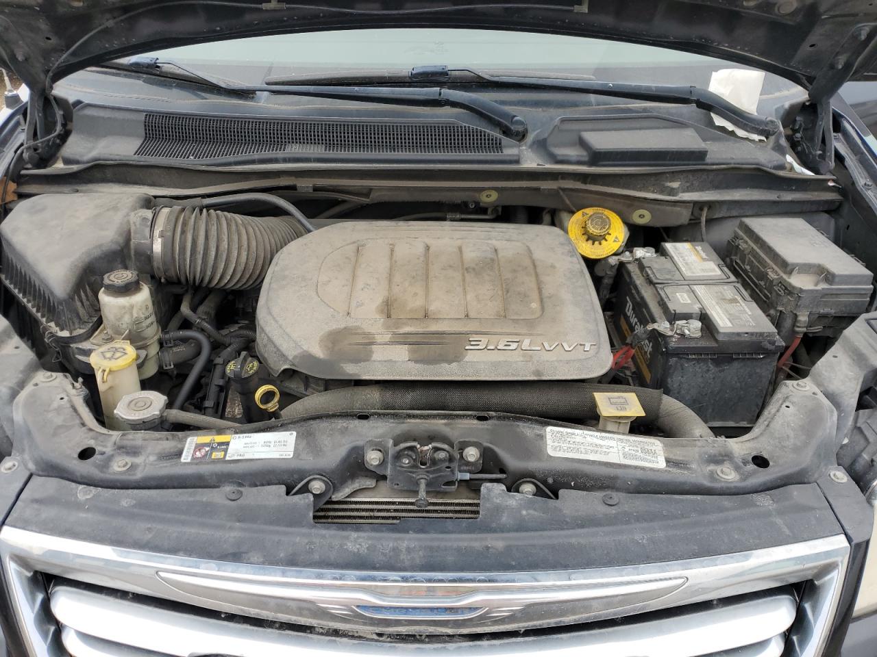 2014 Chrysler Town & Country VIN 2C4RC1BG5ER271857 Copart auction photo, front end damage thumbnail 12