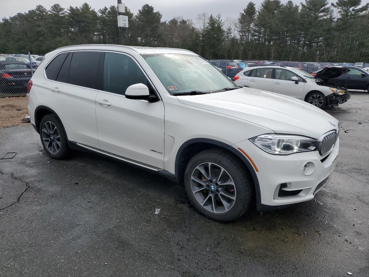 2016 BMW X5 VIN 5UXKR0C59G0P34621 Copart auction photo, rear end / minor dent/scratches damage thumbnail 4