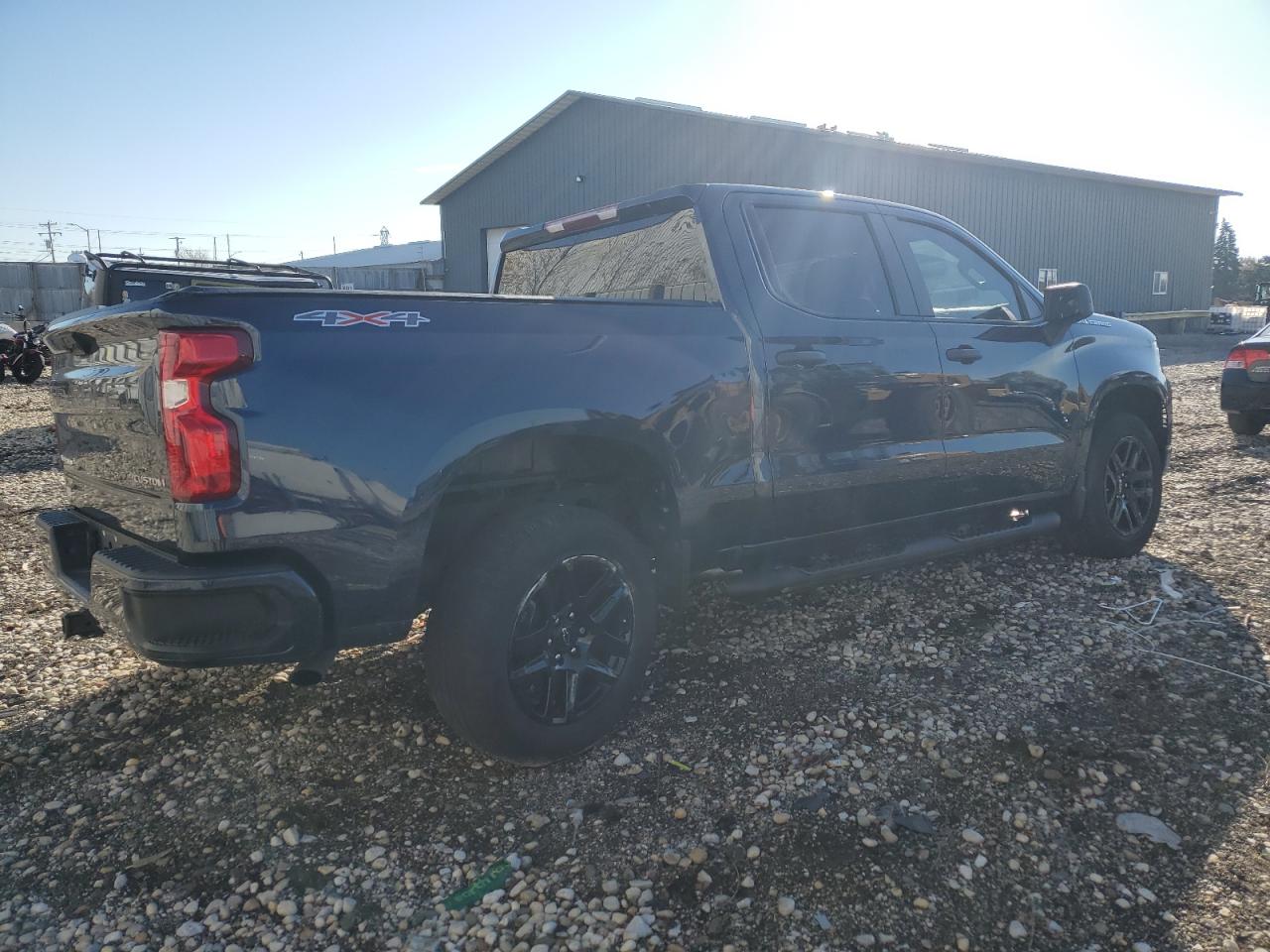 2022 Chevrolet Silverado VIN 1GCPDBEK1NZ526455 Copart auction photo, side / rear end damage thumbnail 3