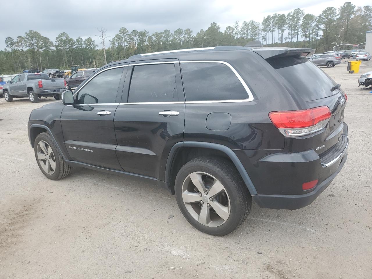 2015 Jeep Grand Cherokee VIN 1C4RJFBG7FC914464 Copart auction photo, rear end / front end damage thumbnail 2