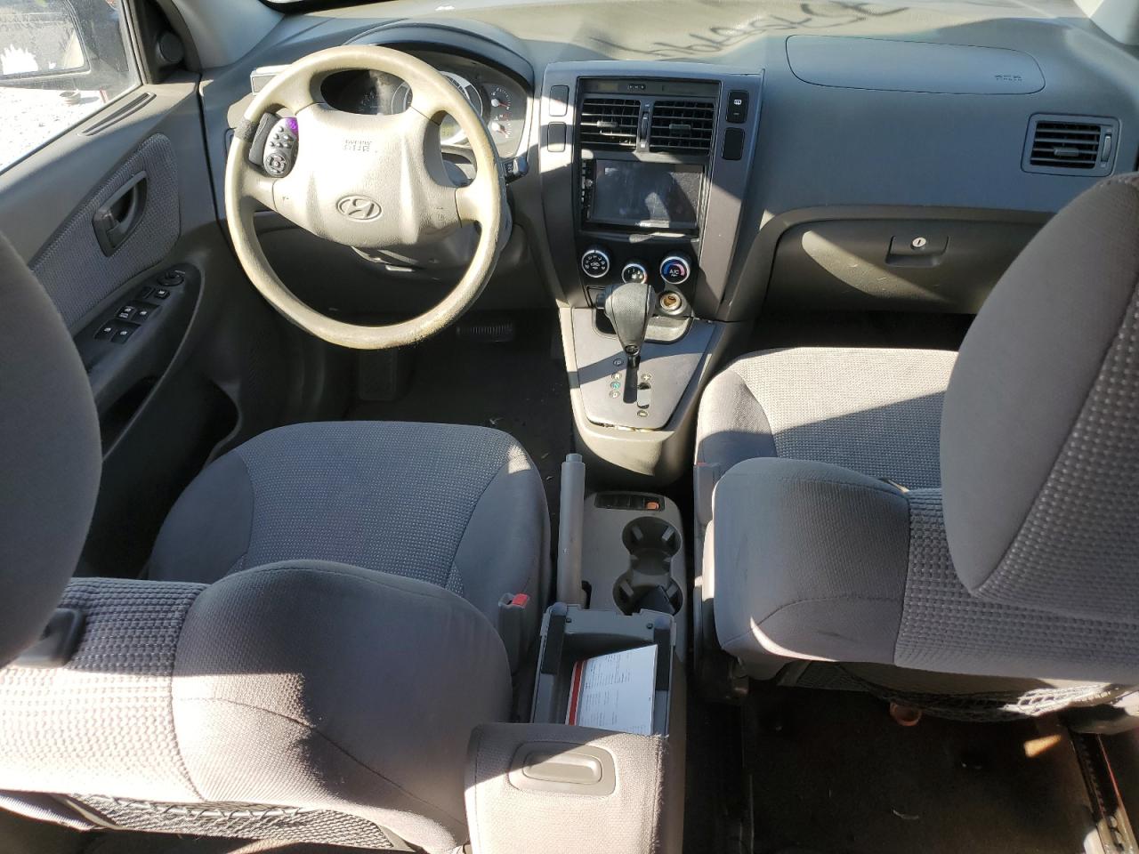 2007 Hyundai Tucson VIN KM8JM12B47U586150 Copart auction photo, normal wear damage thumbnail 8