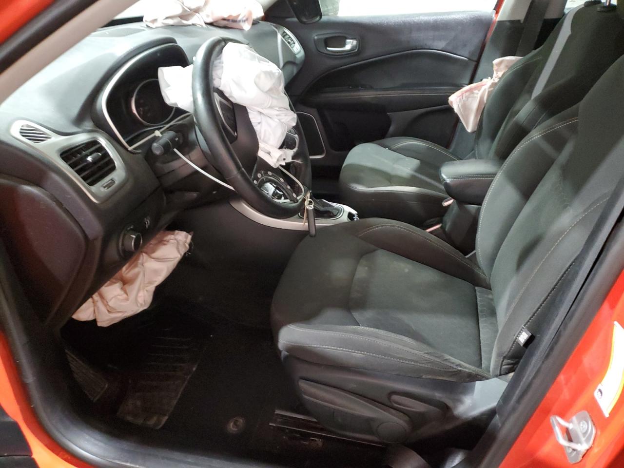 2018 Jeep Compass VIN 3C4NJDAB3JT100933 Copart auction photo, front end / side damage thumbnail 7