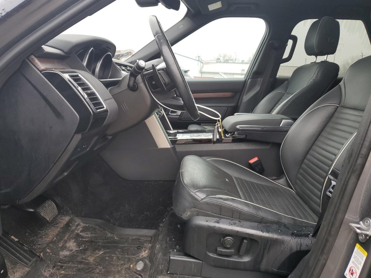 2017 Land Rover Discovery VIN SALRRBBK3HA013475 Copart auction photo, rear end damage thumbnail 7
