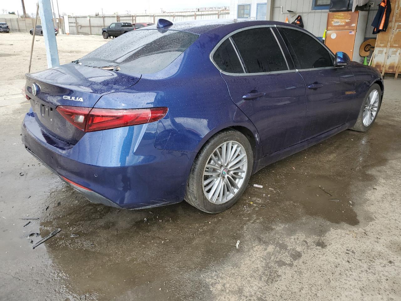 2017 Alfa Romeo Giulia VIN ZARFAECN7H7529353 Copart auction photo, rear end damage thumbnail 3