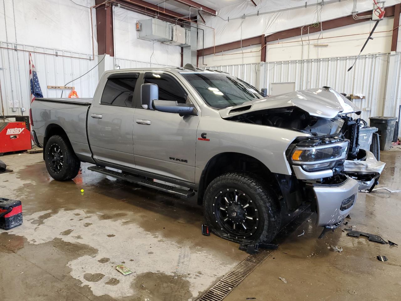 2021 RAM 2500 VIN 3C6UR5DL9MG558642 Copart auction photo, front end damage thumbnail 4