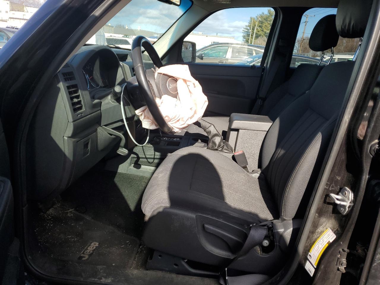 2012 Jeep Liberty (North America) VIN 1C4PJMAK3CW152648 Copart auction photo, front end damage thumbnail 7