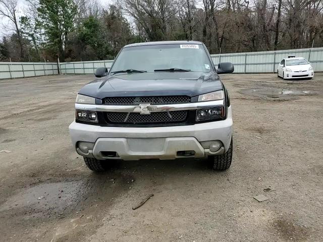 2002 Chevrolet Avalanche VIN 3GNEK13T62G104977 Copart auction photo, minor dent/scratches / rear end damage thumbnail 10