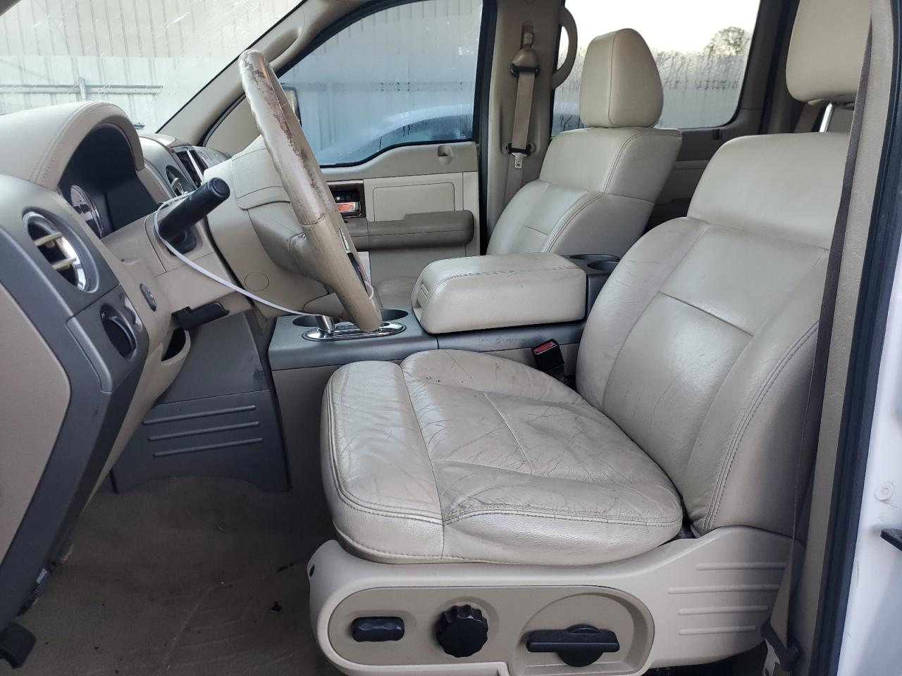 2004 Ford F-150 VIN 1FTPW14534KC71315 Copart auction photo, water/flood damage thumbnail 7