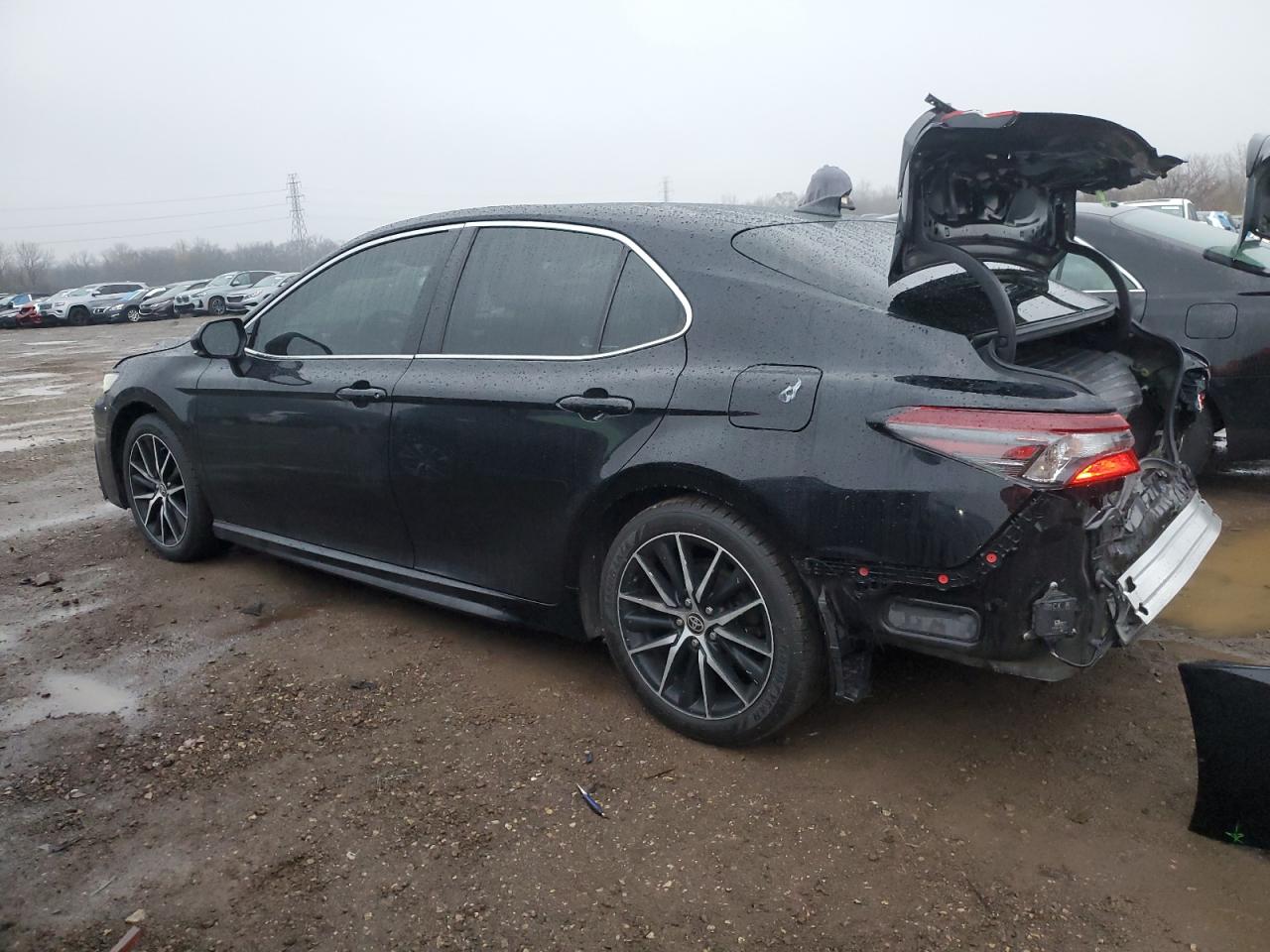2021 Toyota Camry VIN 4T1G11BK0MU027032 Copart auction photo, rear end damage thumbnail 2