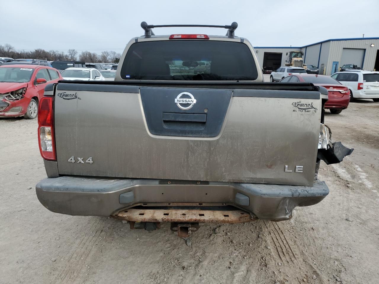 2006 Nissan Navara (Frontier) VIN 1N6AD07W46C456123 Copart auction photo, front end / all over damage thumbnail 6