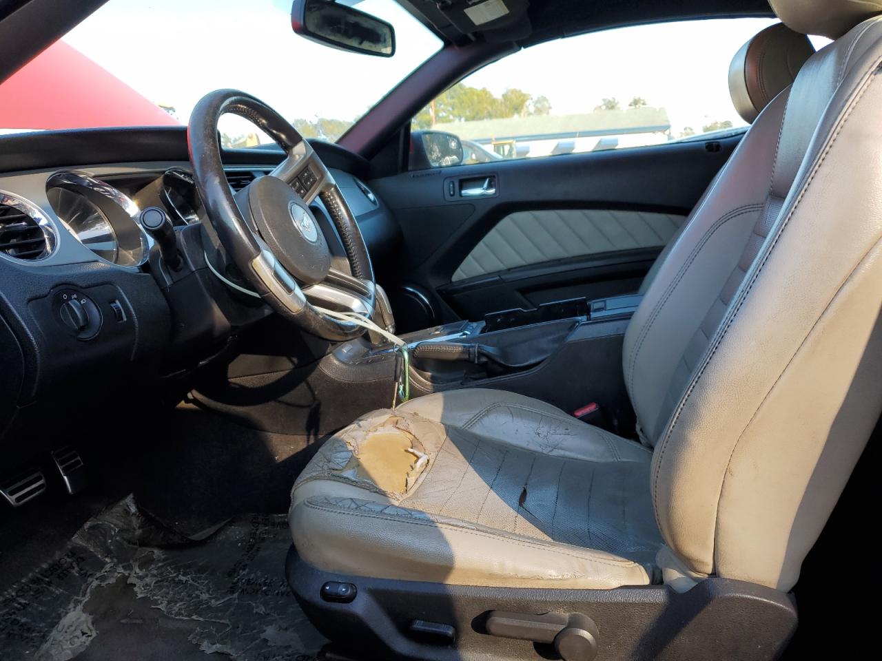 2013 Ford Mustang VIN 1ZVBP8EM3D5239501 Copart auction photo, front end damage thumbnail 7