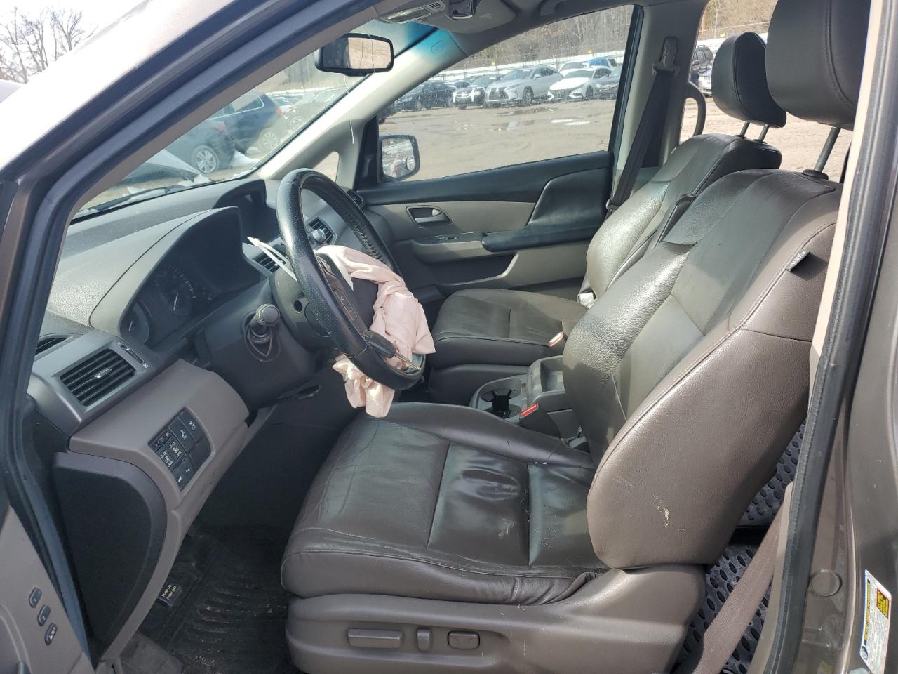 2011 Honda Odyssey VIN 5FNRL5H98BB095958 Copart auction photo, front end / minor dent/scratches damage thumbnail 7