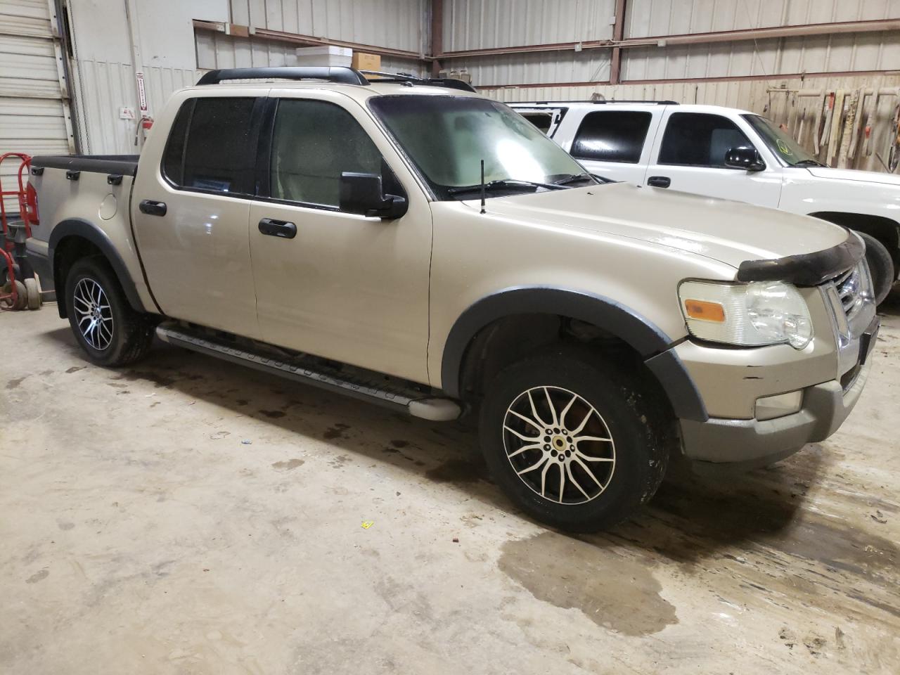 2007 Ford Explorer VIN 1FMEU31KX7UA30472 Copart auction photo, side / undercarriage damage thumbnail 4