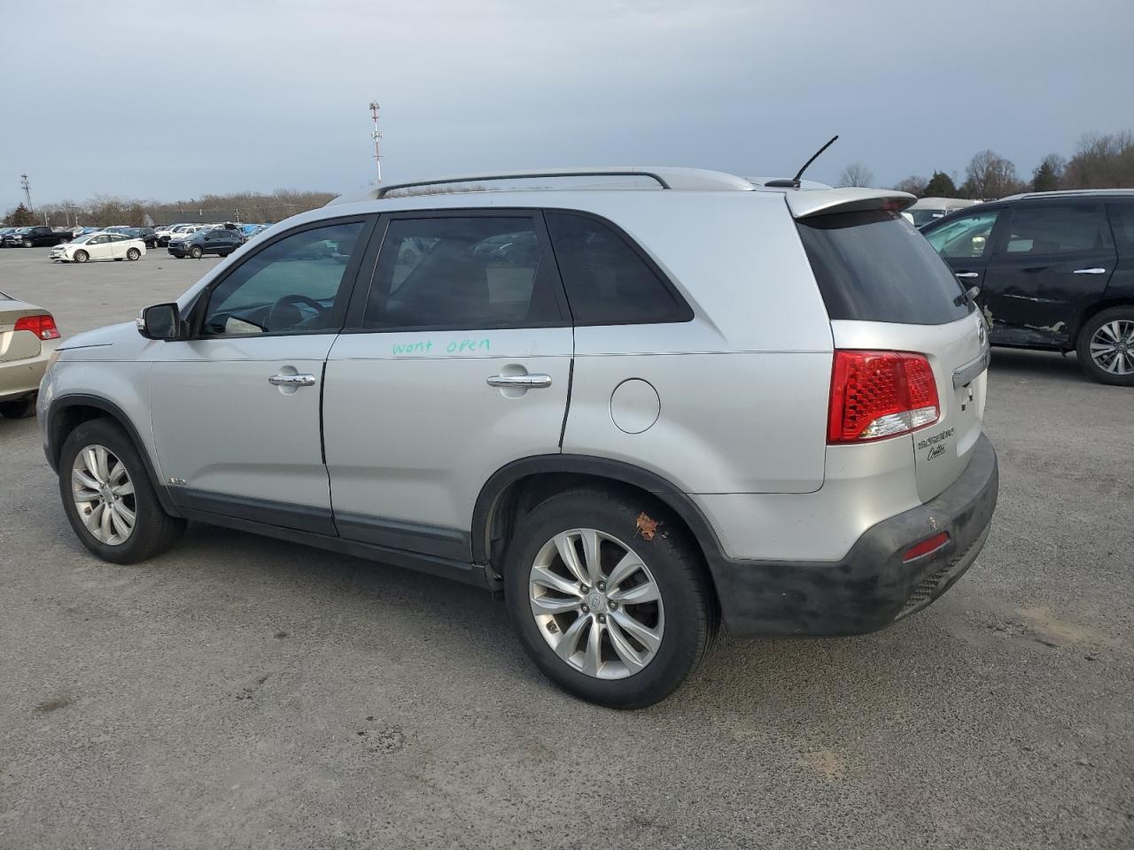 2011 KIA Sorento VIN 5XYKUDA22BG023023 Copart auction photo, side damage thumbnail 2