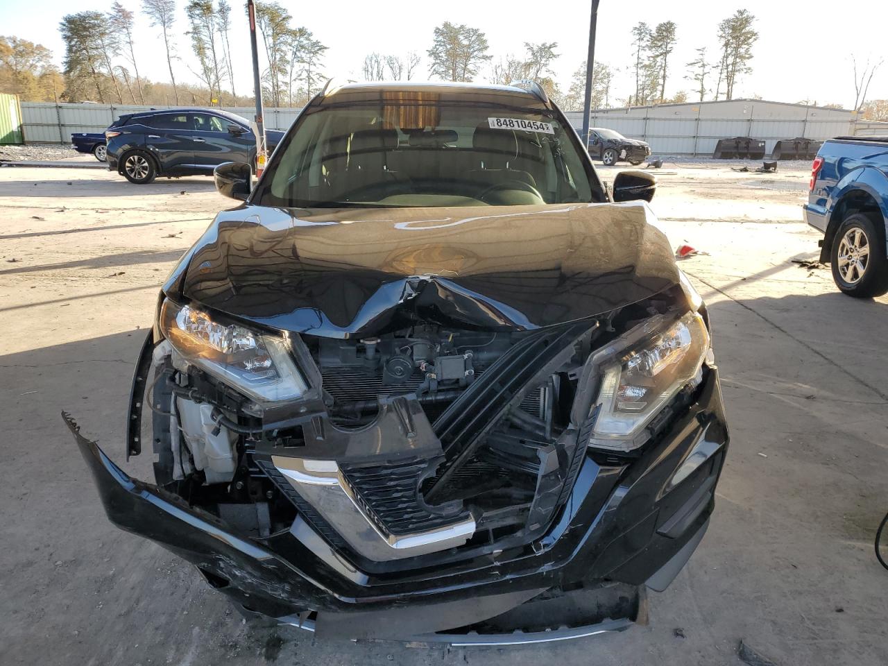 2019 Nissan Rogue VIN 5N1AT2MTXKC743337 Copart auction photo, front end damage thumbnail 5