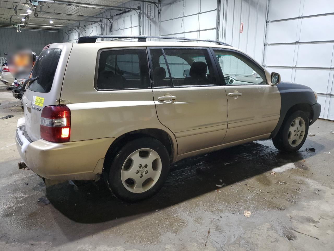 2005 Toyota Highlander VIN JTEDP21A150084848 Copart auction photo, minor dent/scratches damage thumbnail 4