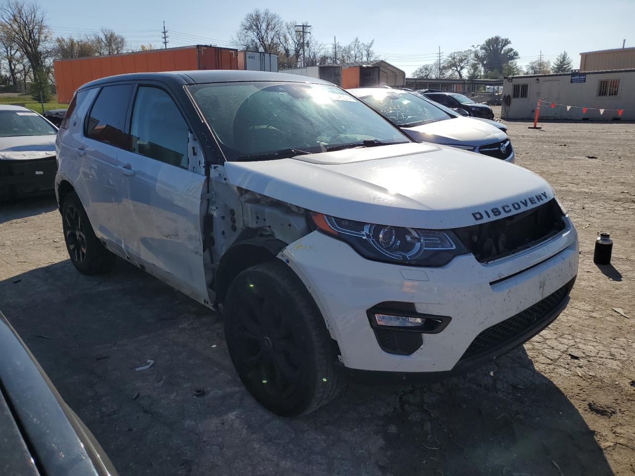 2016 Land Rover Discovery VIN SALCR2BG6GH601992 Copart auction photo, side / front end damage thumbnail 4