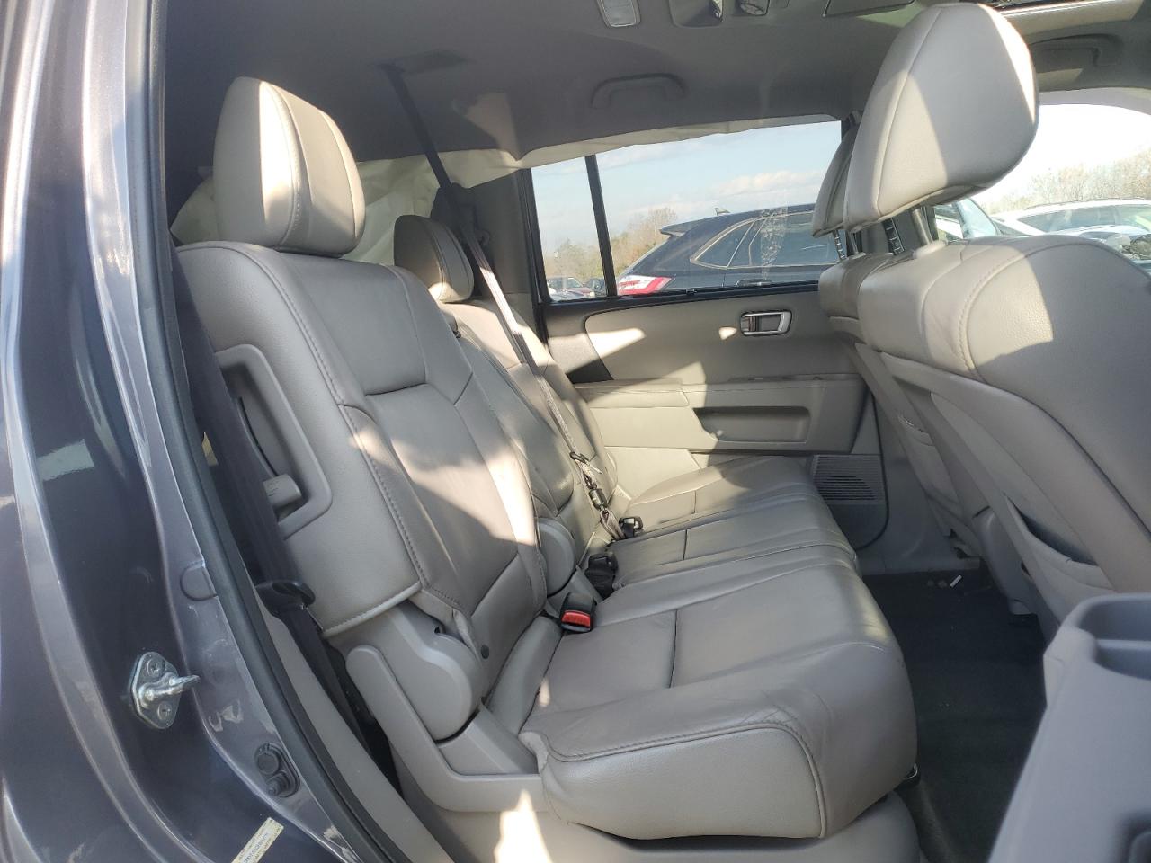 2014 Honda Pilot VIN 5FNYF4H93EB014625 Copart auction photo, all over damage thumbnail 11