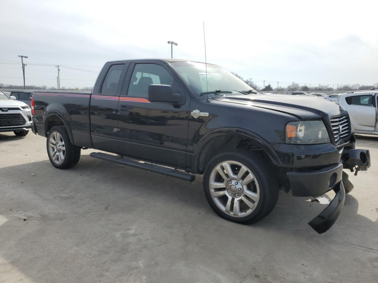 2006 Ford F-150 VIN 1FTRX14586FA00512 Copart auction photo, front end / side damage thumbnail 4