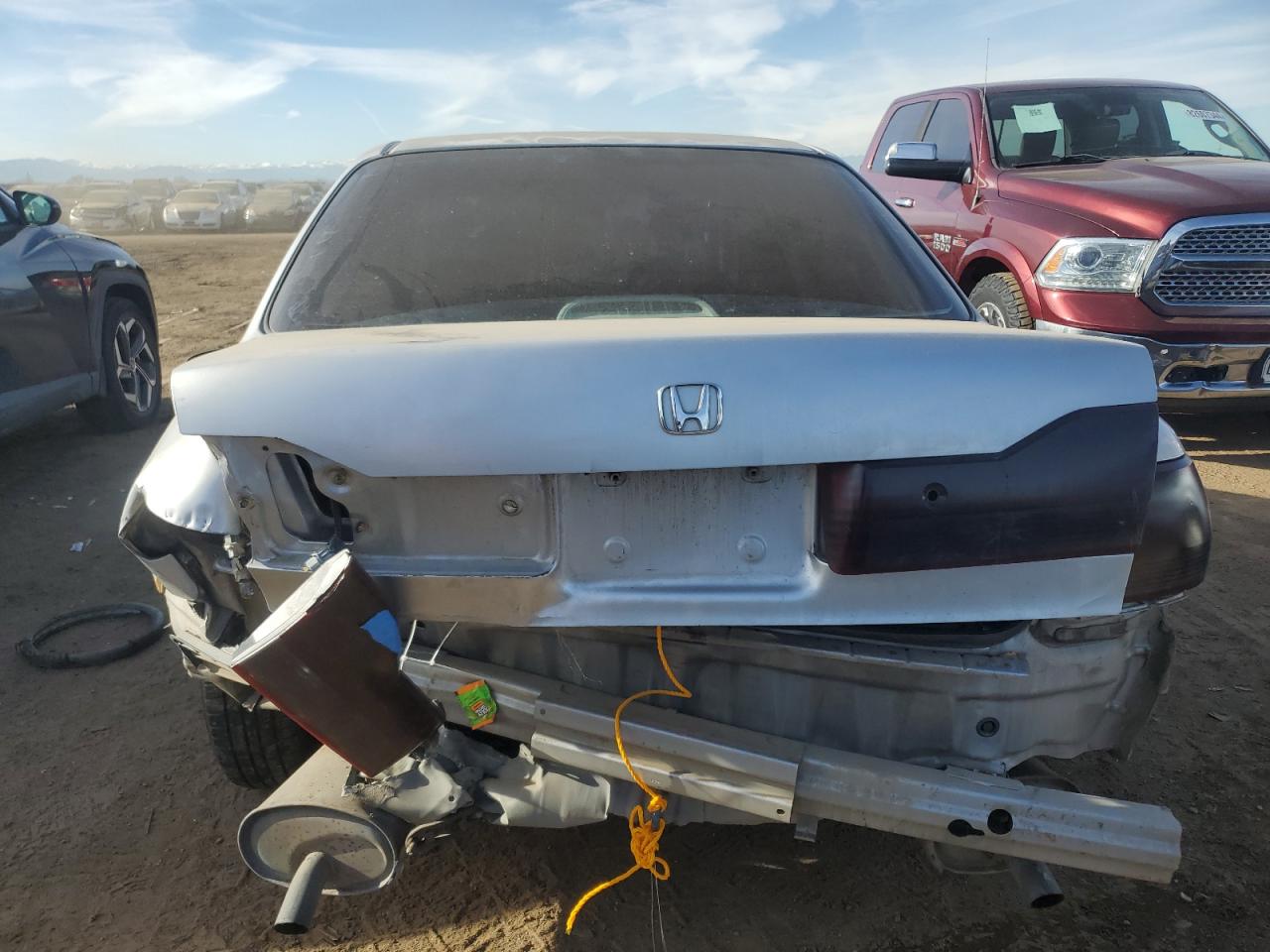 2002 Honda Accord VIN 1HGCG16512A071935 Copart auction photo, rear end damage thumbnail 6