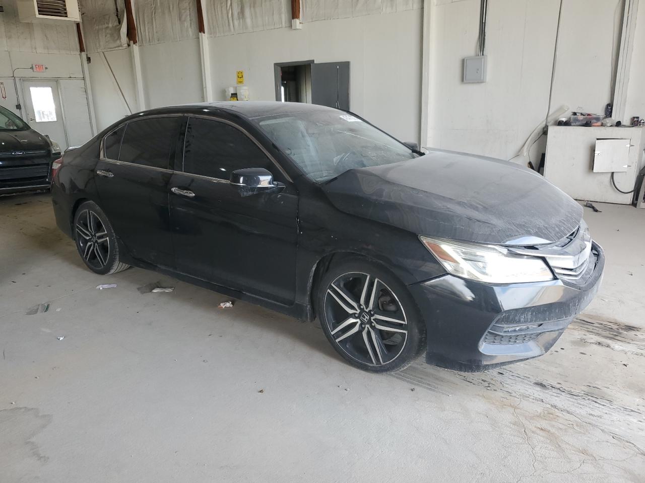 2016 Honda Accord VIN 1HGCR3F96GA027042 Copart auction photo, front end damage thumbnail 4
