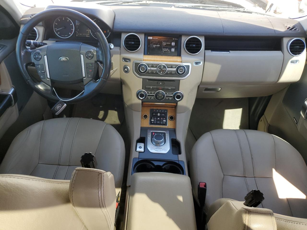 2016 Land Rover LR4 VIN SALAG2V64GA789744 Copart auction photo, side / rear end damage thumbnail 8