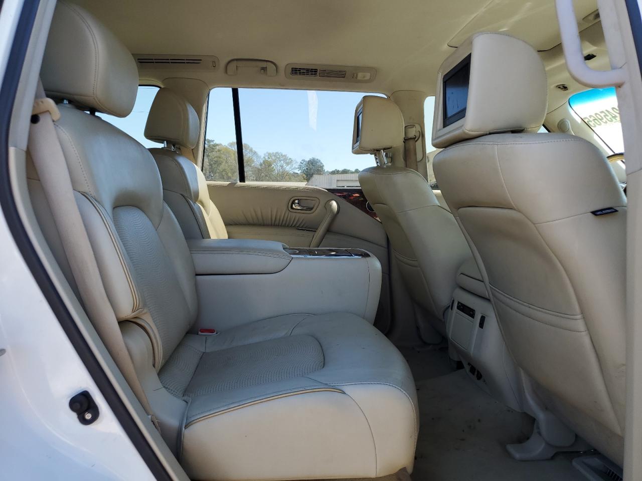 2016 Infiniti QX80 VIN JN8AZ2NF5G9612823 Copart auction photo, front end / minor dent/scratches damage thumbnail 12