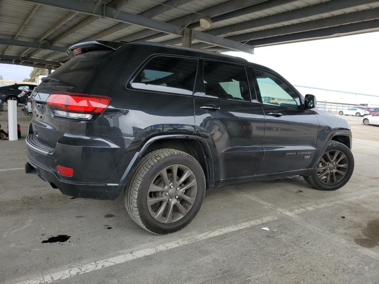 2016 Jeep Grand Cherokee VIN 1C4RJFBG9GC360605 Copart auction photo, minor dent/scratches damage thumbnail 3
