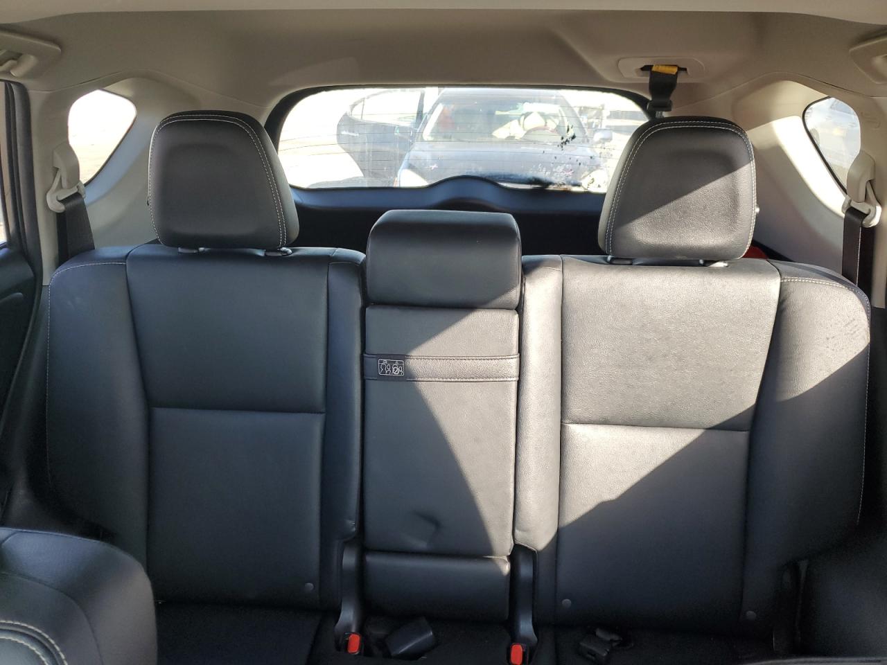 2016 Toyota RAV 4 VIN JTMDJREV5GD055957 Copart auction photo, burn / minor dent/scratches damage thumbnail 10