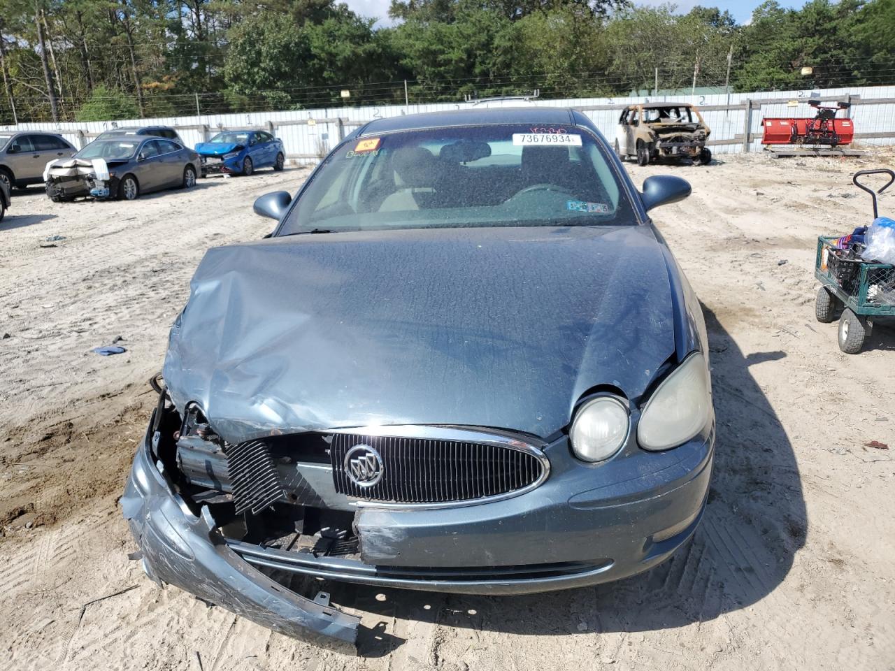 2006 Buick LaCrosse VIN 2G4WC582461173095 Copart auction photo, front end / minor dent/scratches damage thumbnail 5