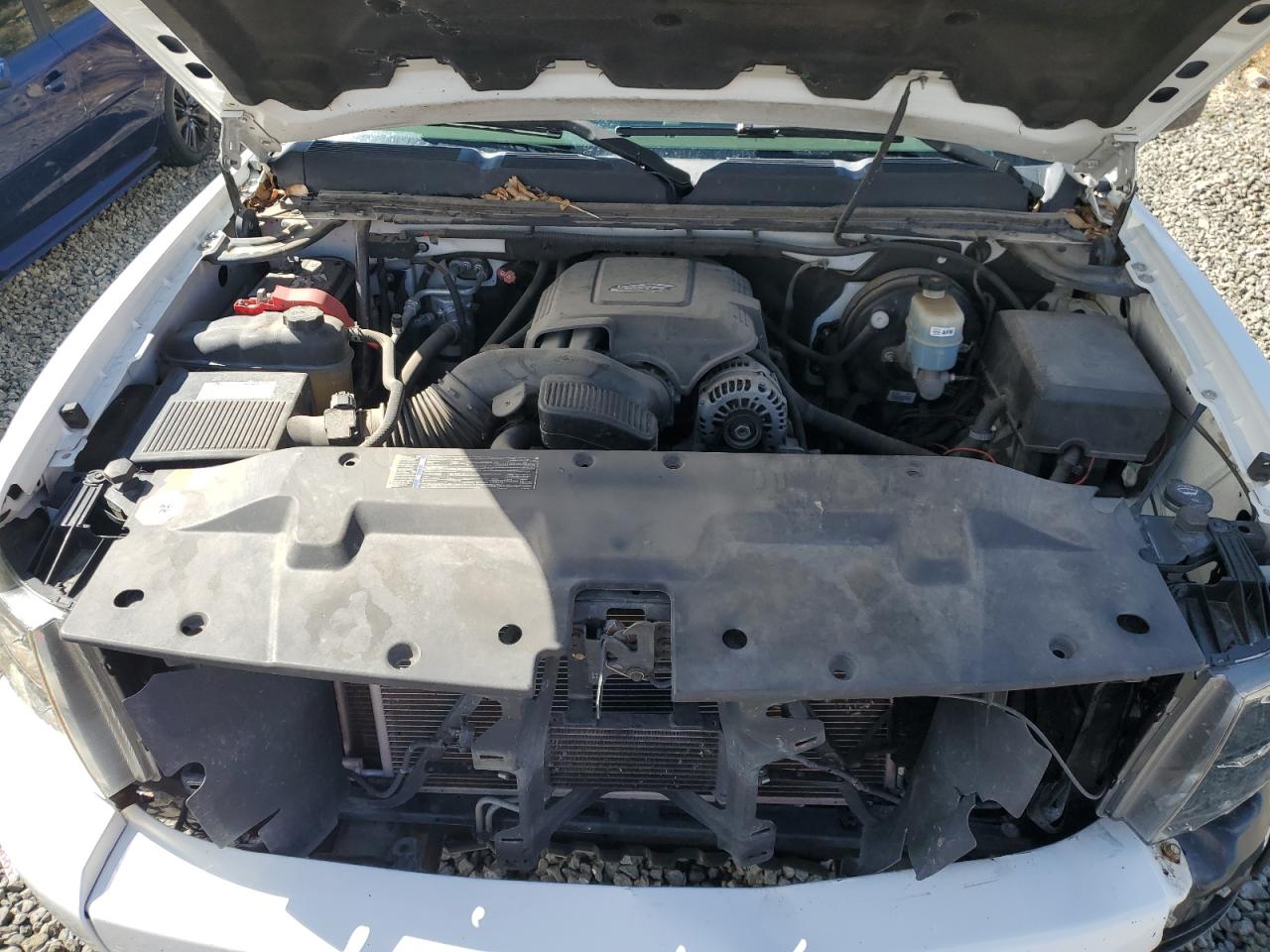 2009 Chevrolet Silverado VIN 1GCEK39J69Z287169 Copart auction photo, front end damage thumbnail 11