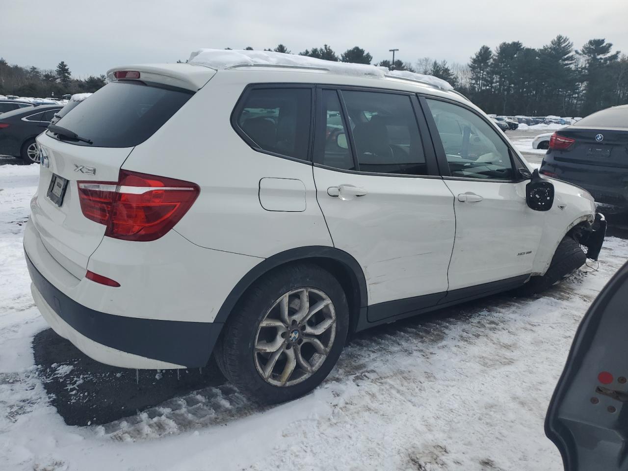 2011 BMW X3 VIN 5UXWX7C54BLT78893 Copart auction photo, front end / mechanical damage thumbnail 3