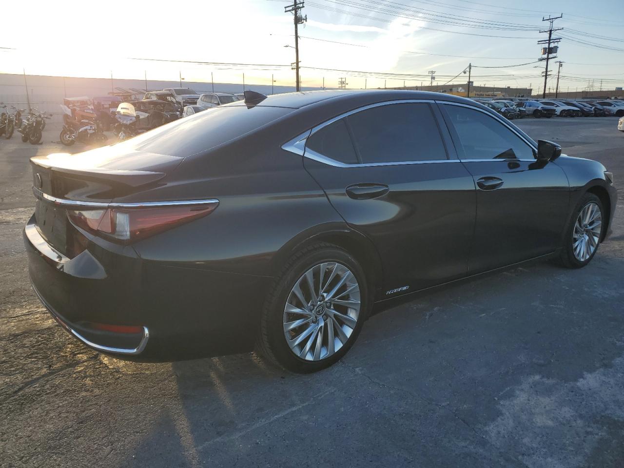 2019 Lexus ES VIN JTHB21B11K2019211 Copart auction photo, rear end damage thumbnail 3