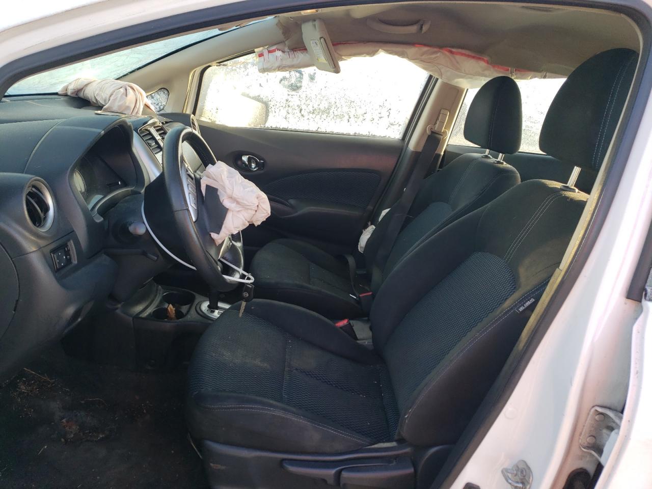 2016 Nissan Versa VIN 3N1CE2CPXGL381259 Copart auction photo, side / front end damage thumbnail 7
