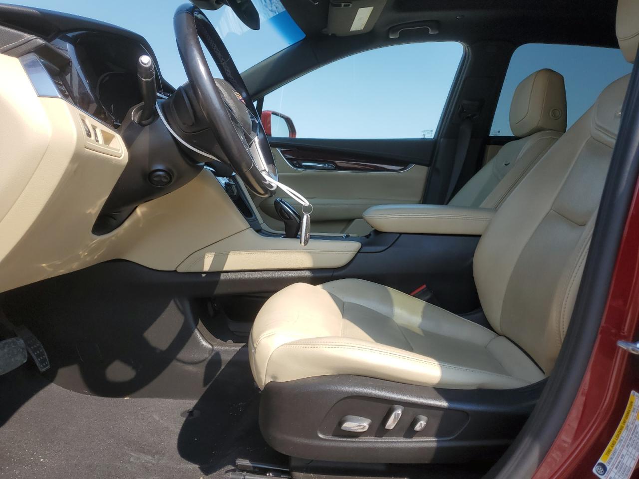 2018 Cadillac XT5 VIN 1GYKNCRS7JZ135807 Copart auction photo, rear end damage thumbnail 7