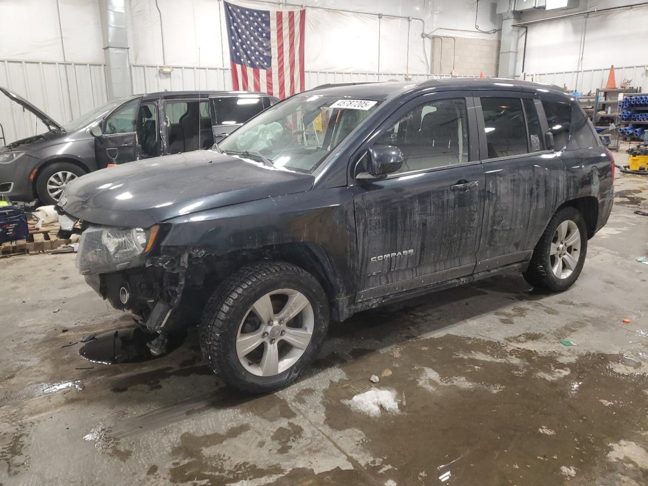 2014 Jeep Compass VIN 1C4NJDEB5ED665013